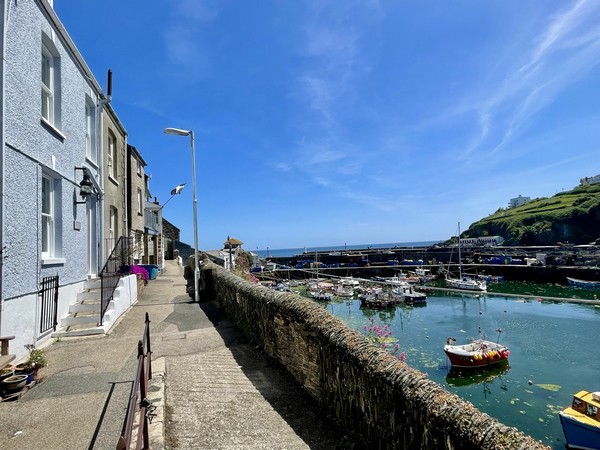 Blue Harbour Cottage