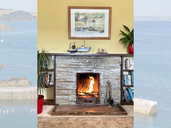 The Coach House log fire Mevagissey House