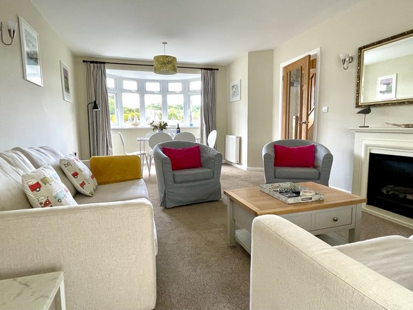 Highbury sitting room Mevagissey