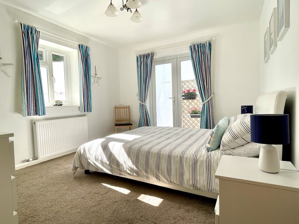 Highbury bedroom Mevagissey