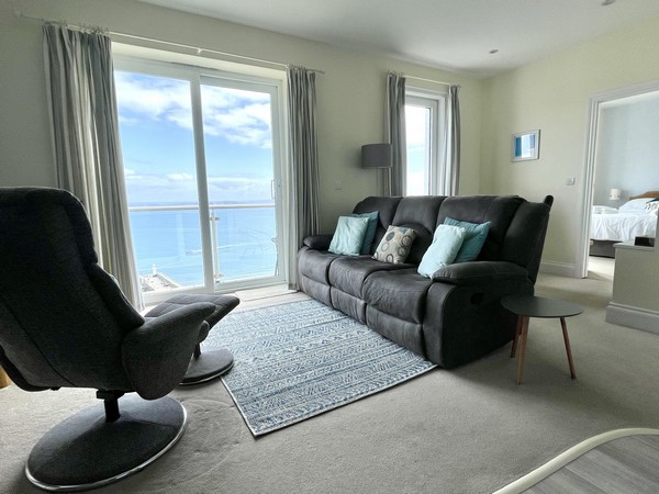 Menabilly living room Mevagissey